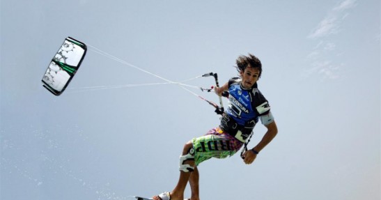 Kitesurfing
